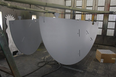 Primed base elements