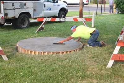 The concrete pour for the sculpture base - 6